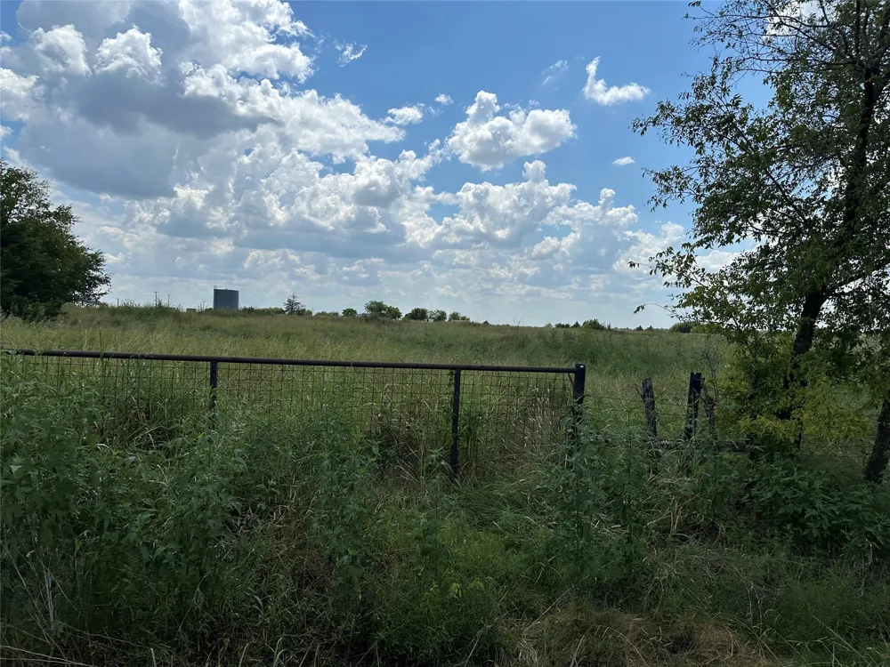 Rutledge Road Whitewright, TX 75491