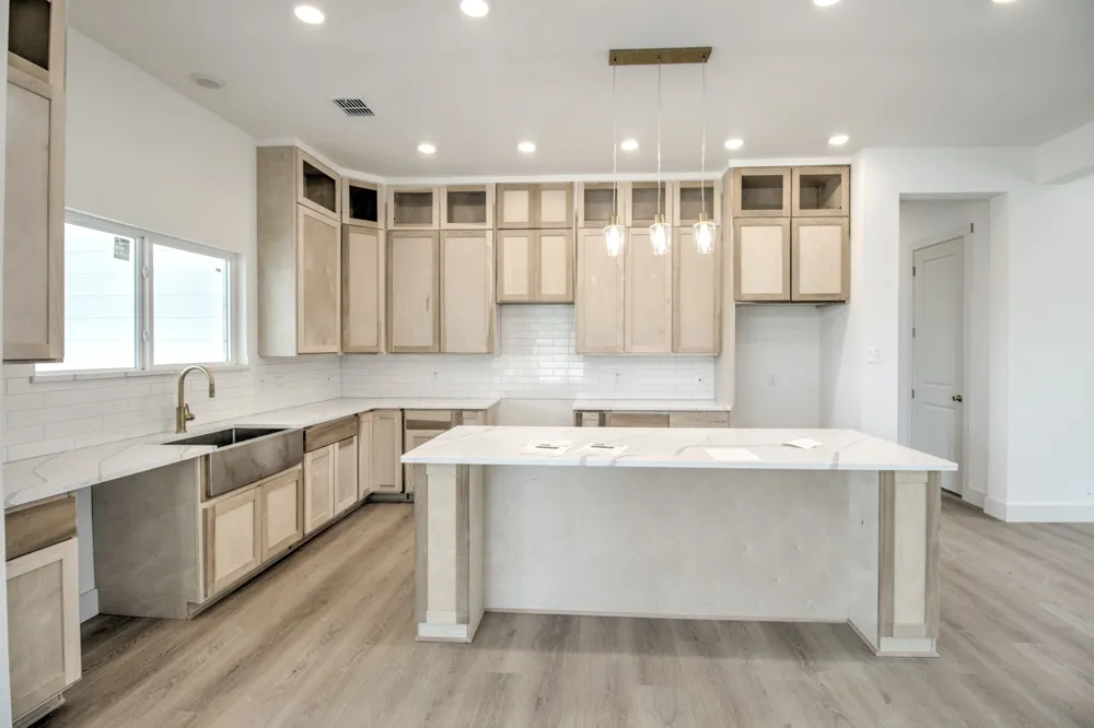 117 Mustang Springs Circle Sunset, TX 76270