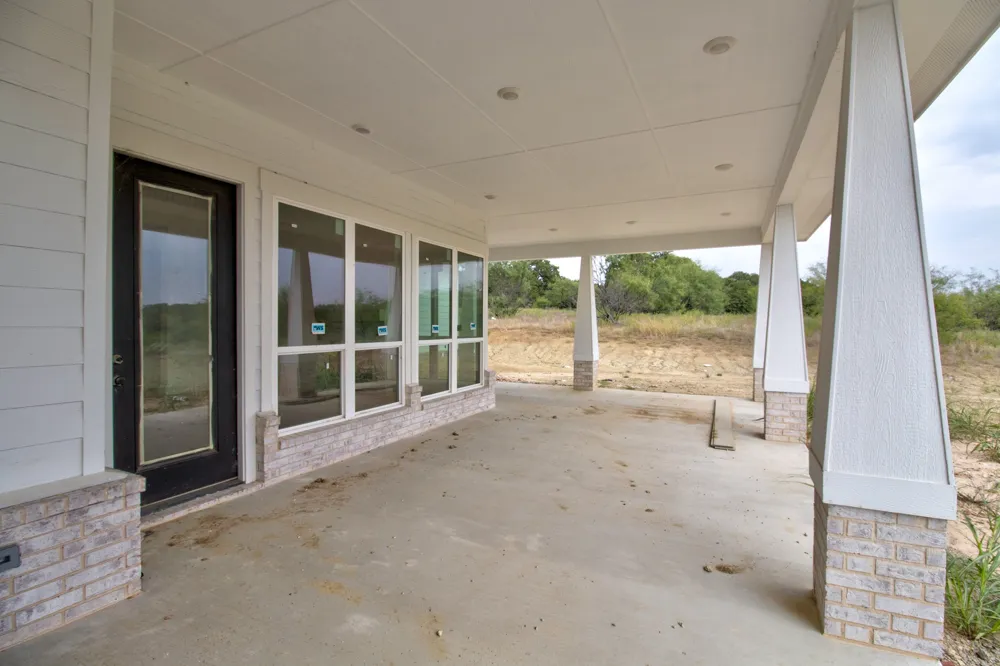117 Mustang Springs Circle Sunset, TX 76270