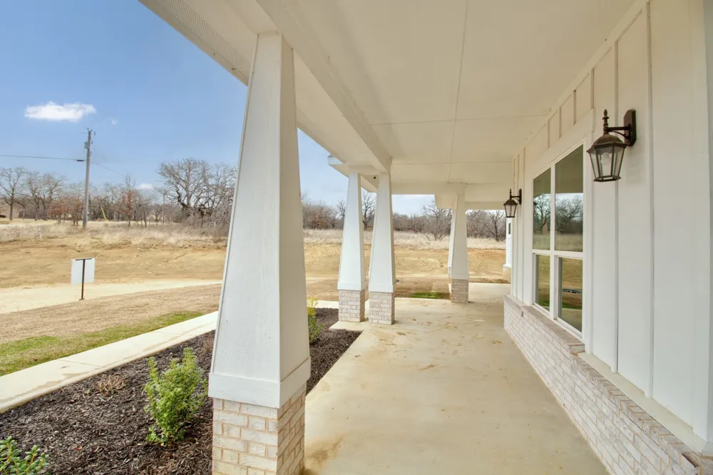 117 Mustang Springs Circle Sunset, TX 76270