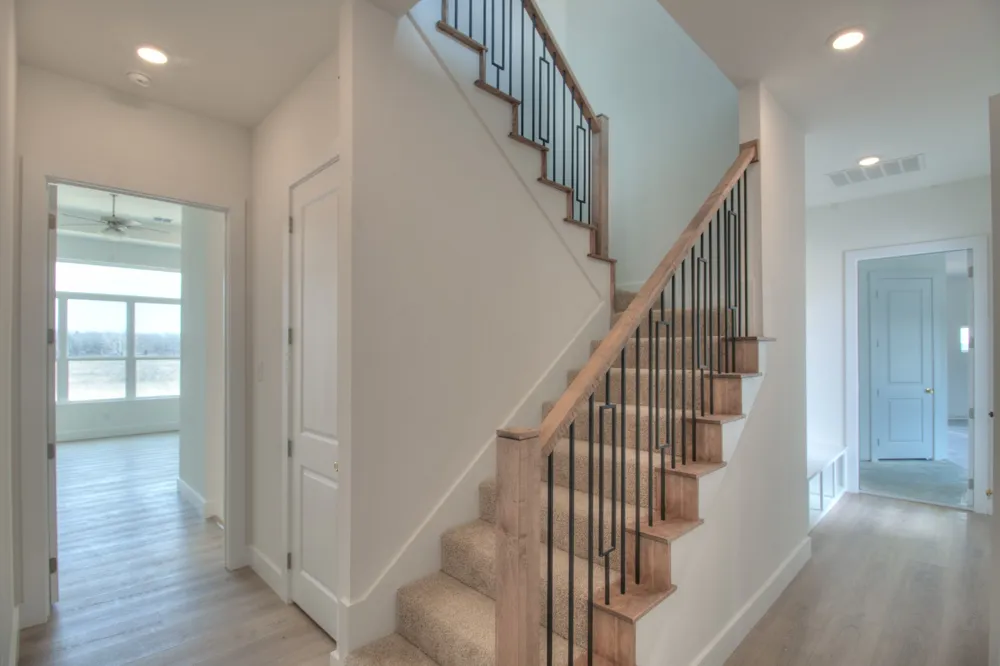 117 Mustang Springs Circle Sunset, TX 76270