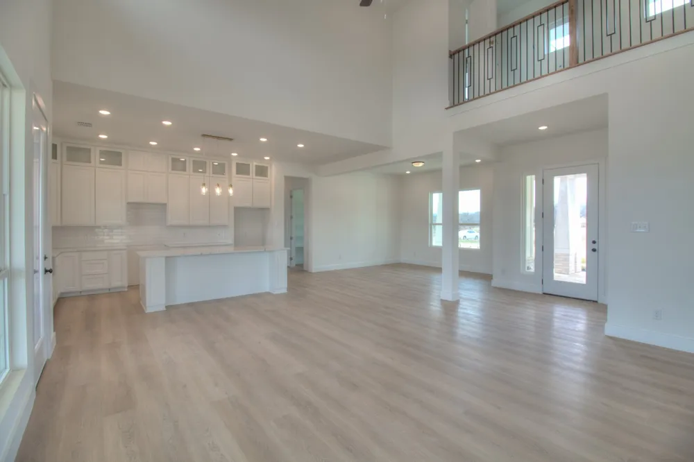 117 Mustang Springs Circle Sunset, TX 76270