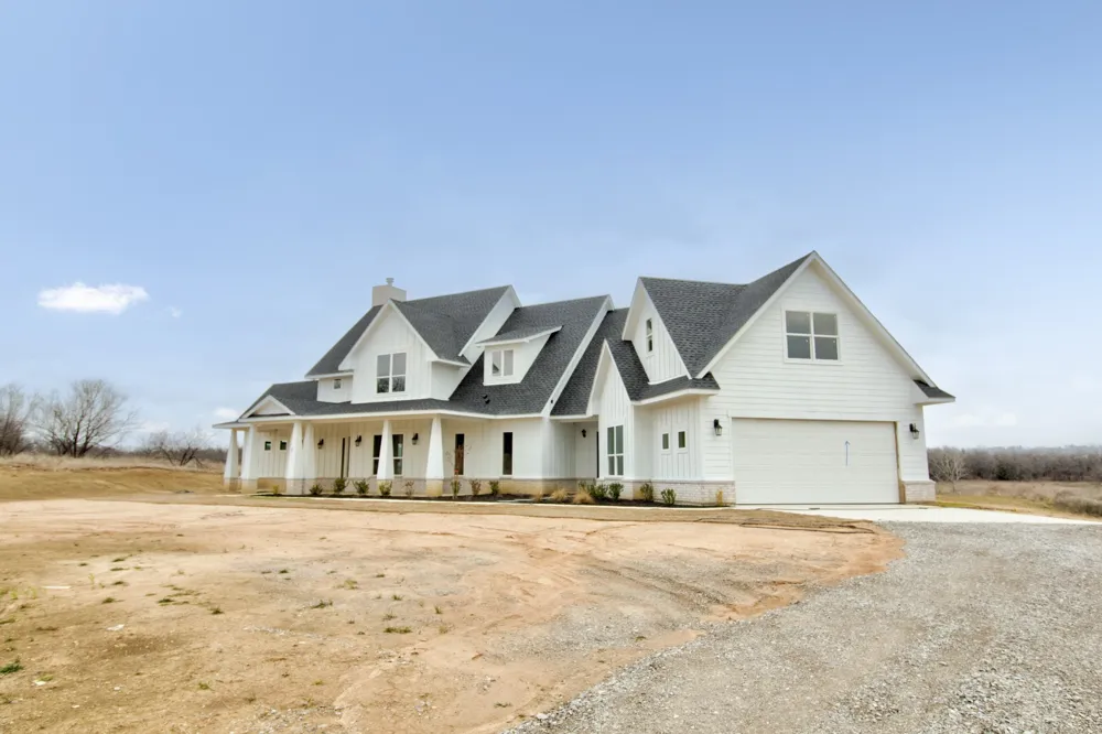 117 Mustang Springs Circle Sunset, TX 76270