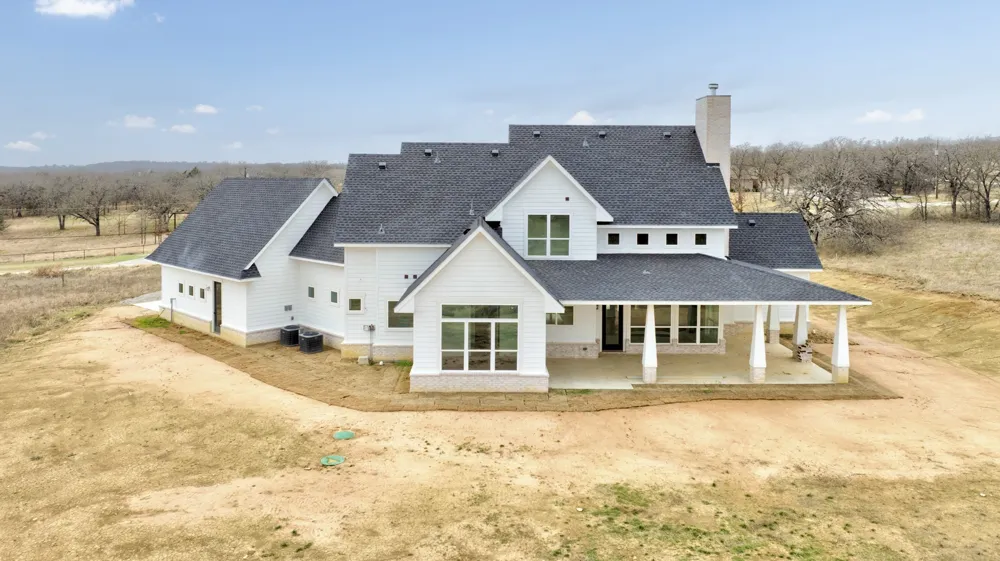 117 Mustang Springs Circle Sunset, TX 76270