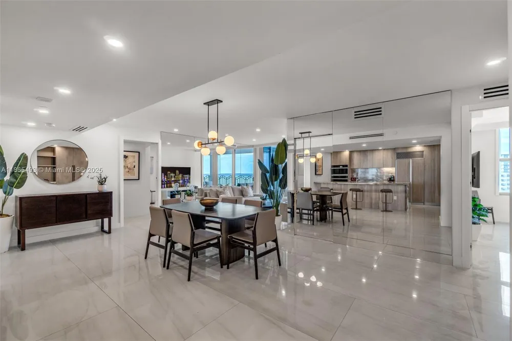 1500 Ocean Drive #1003 Miami Beach, FL 33139