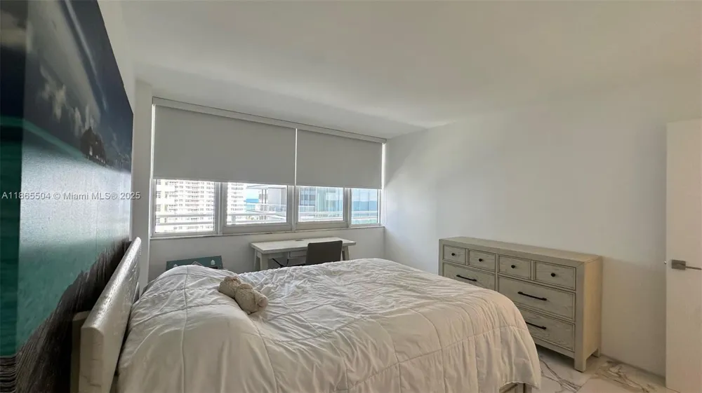2030 S Ocean Dr #1022 Hallandale Beach, FL 33009