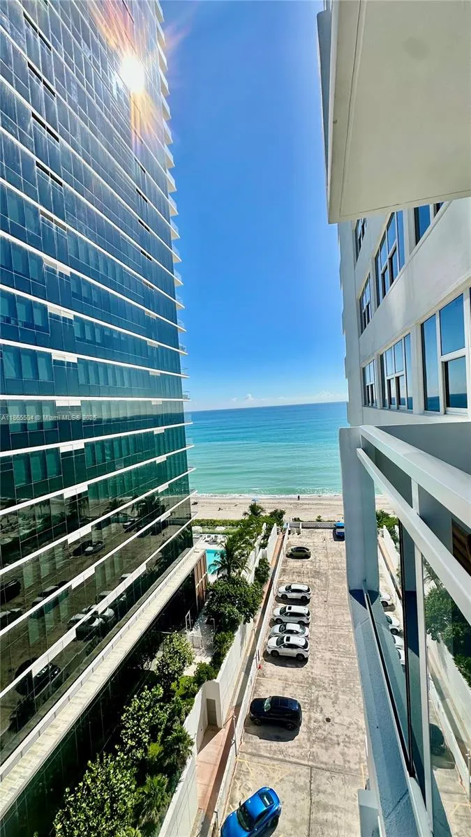 2030 S Ocean Dr #1022 Hallandale Beach, FL 33009
