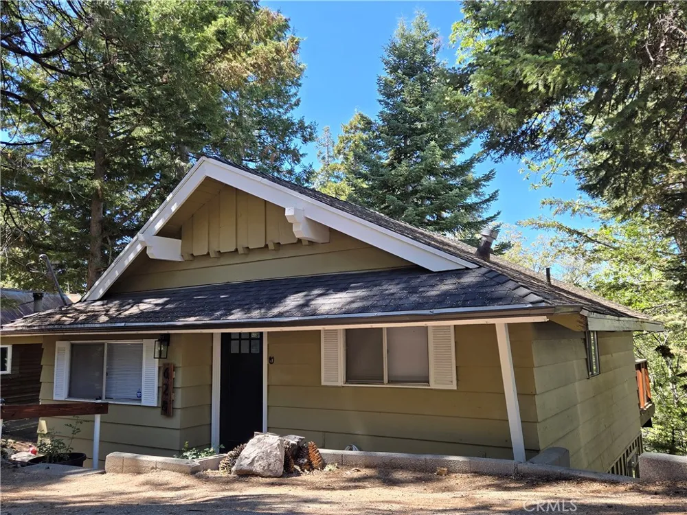 628 Rose Lane Twin Peaks, CA 92391
