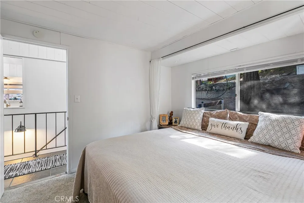 628 Rose Lane Twin Peaks, CA 92391