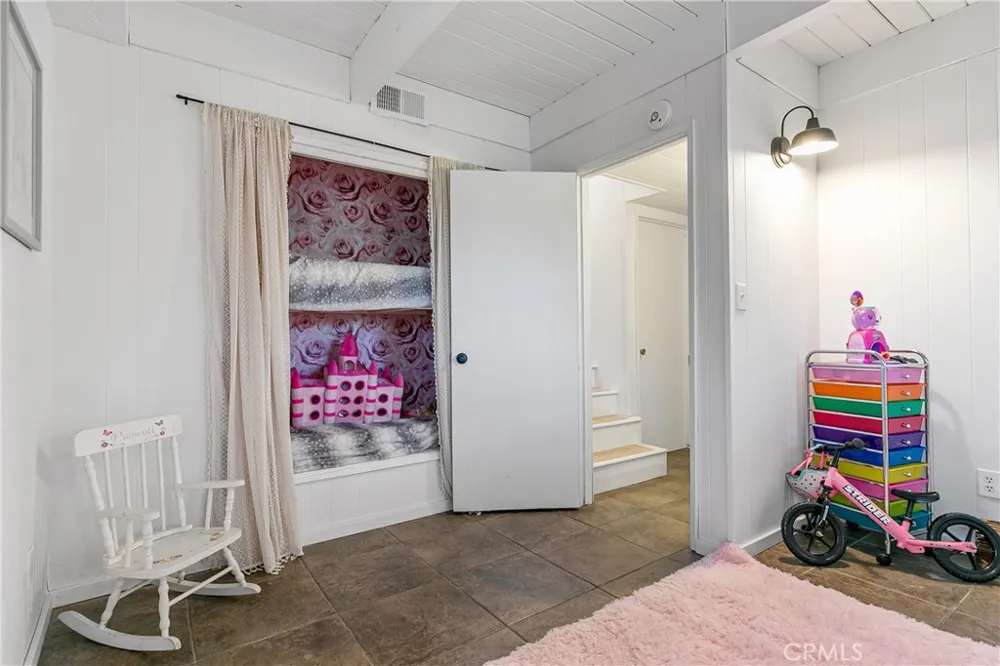 628 Rose Lane Twin Peaks, CA 92391