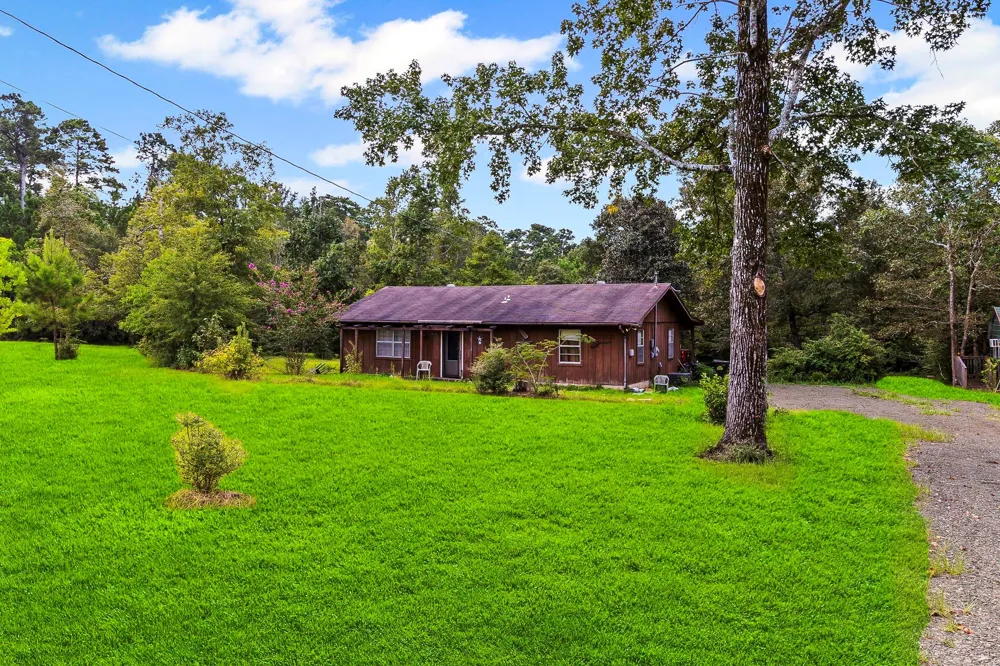 271 Ivanhoe Ranchettes Drive Ivanhoe, TX 75979