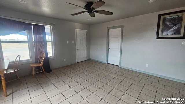 3513 Commercial Ave San Antonio, TX 78221