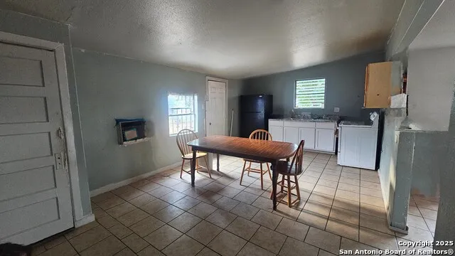 3513 Commercial Ave San Antonio, TX 78221