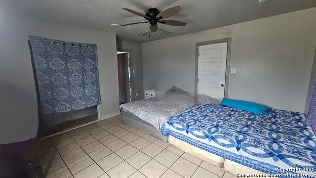 3513 Commercial Ave San Antonio, TX 78221