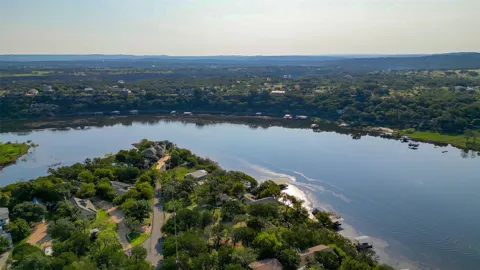 17 Pedernales Point Drive