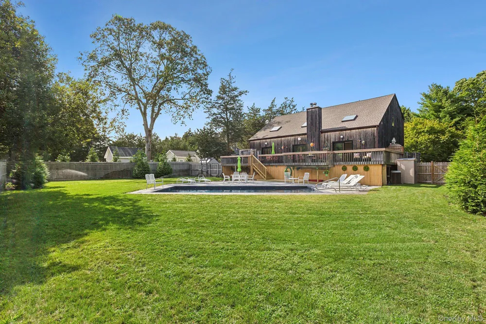 624 Noyack Road Southampton, NY 11968