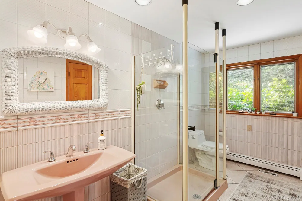 624 Noyack Road Southampton, NY 11968