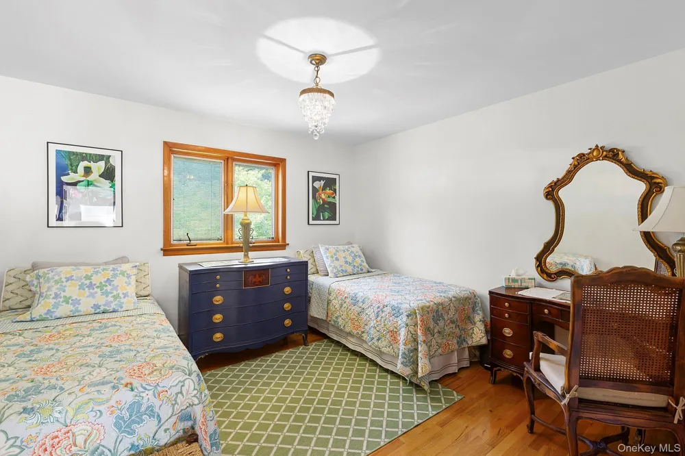 624 Noyack Road Southampton, NY 11968