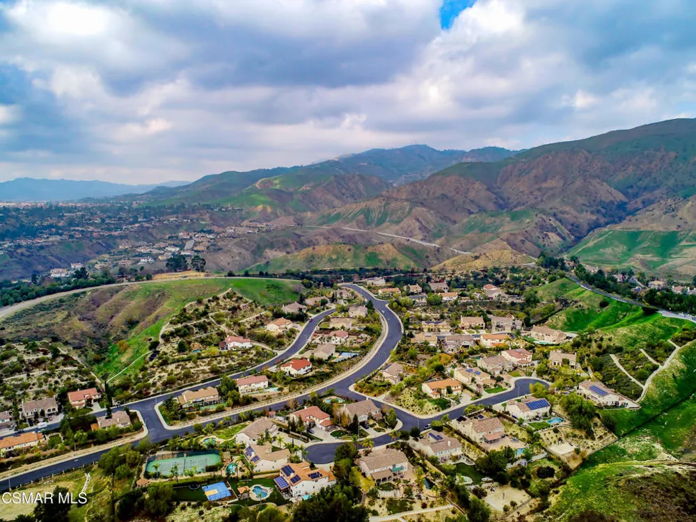 17900 Bull Canyon Road Granada Hills, CA 91344