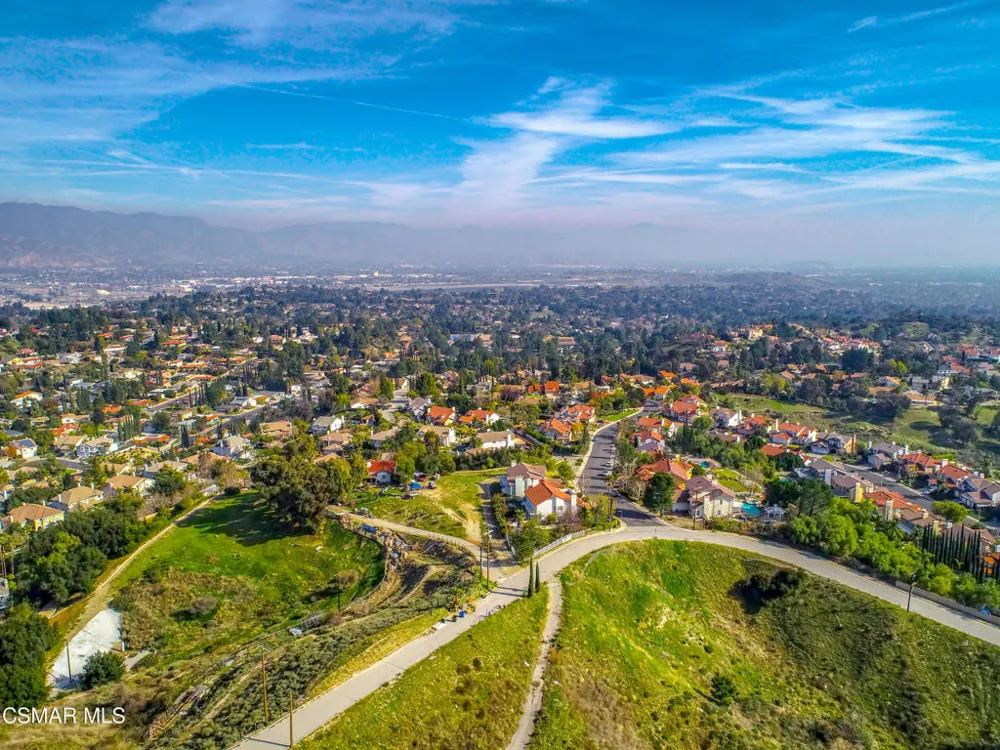 17900 Bull Canyon Road Granada Hills, CA 91344