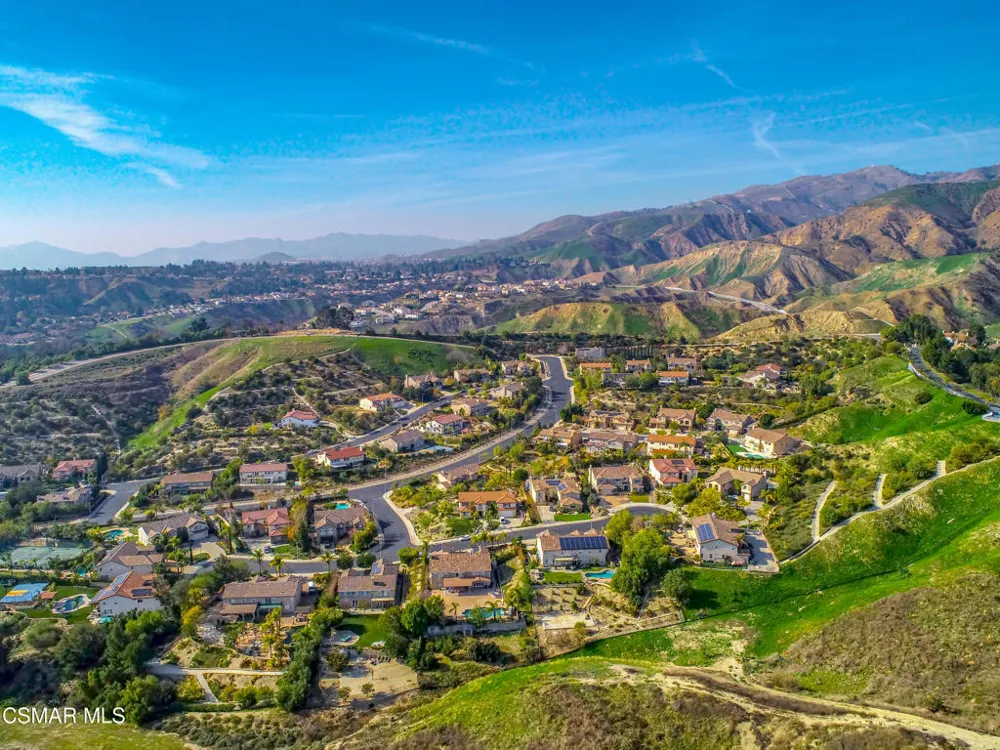 17900 Bull Canyon Road Granada Hills, CA 91344