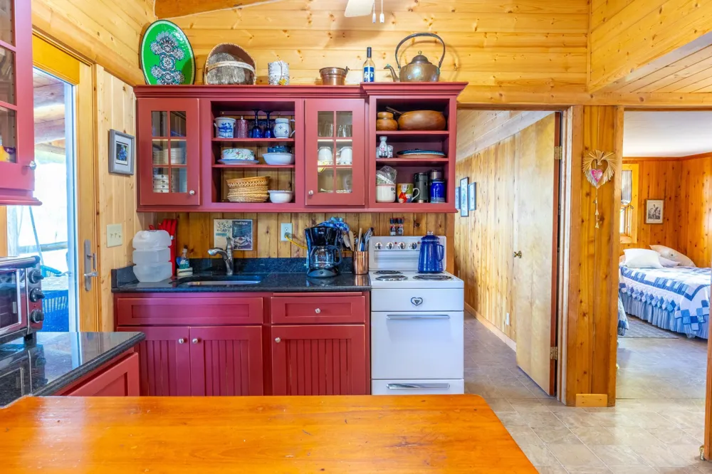 2715 Roberts Island International Falls, MN 56649