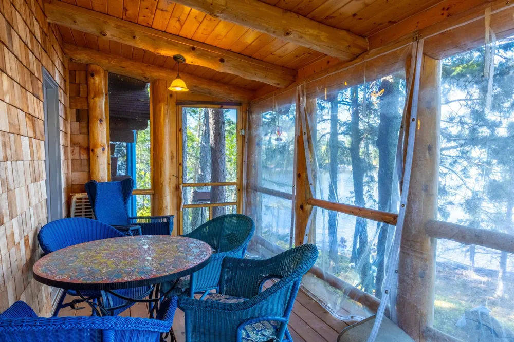 2715 Roberts Island International Falls, MN 56649