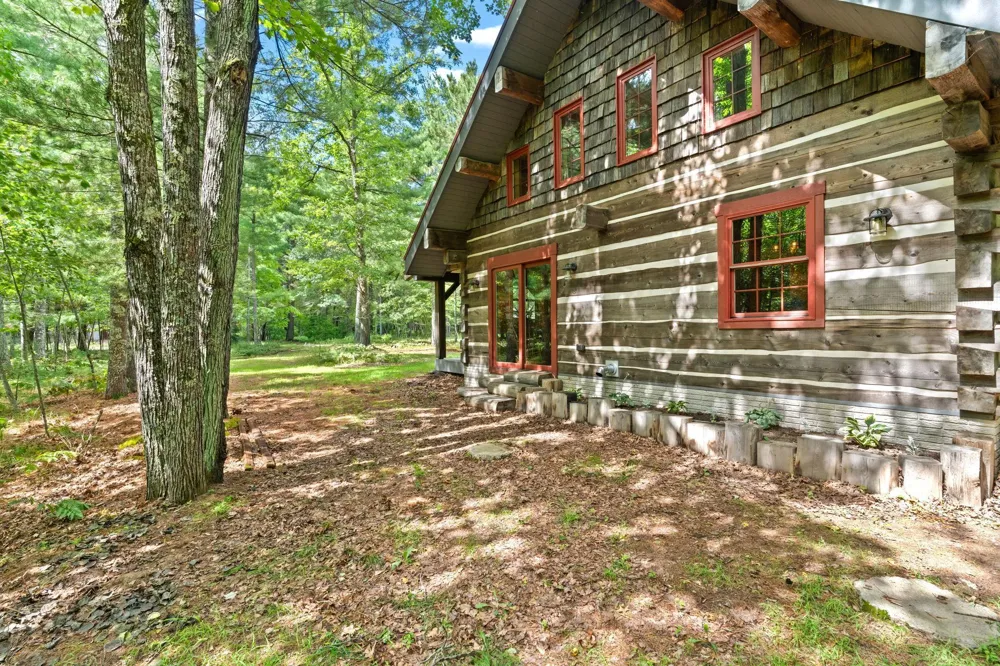 28688 Great Bear Trace Danbury, WI 54830