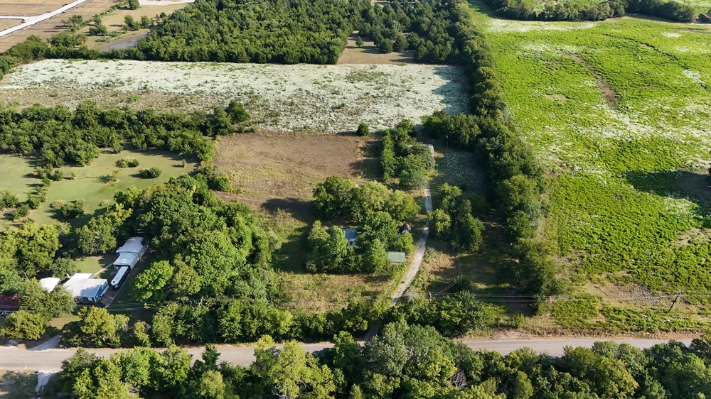 2701 Cr-427 Anna, TX 75409