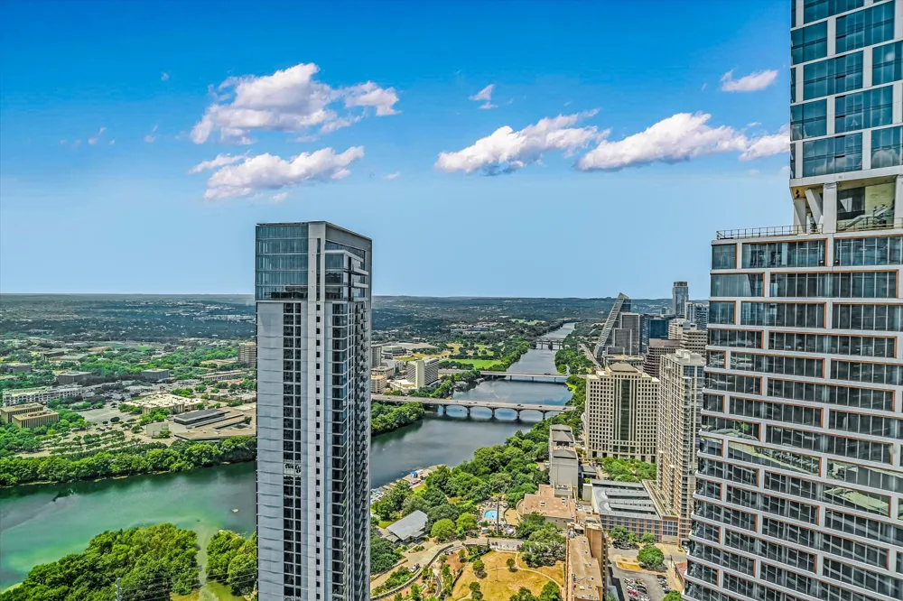 610 Davis Street #4704 Austin, TX 78701