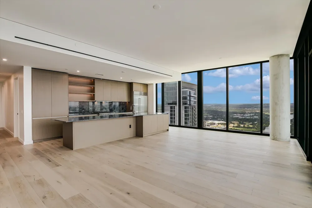 610 Davis Street #4704 Austin, TX 78701