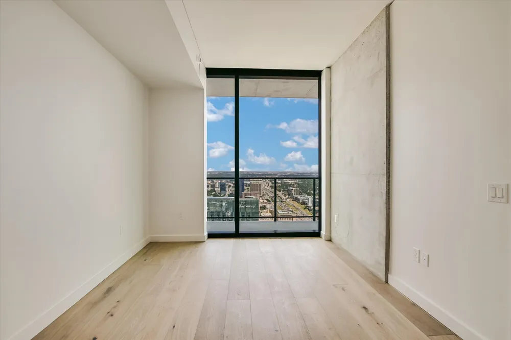 610 Davis Street #4704 Austin, TX 78701
