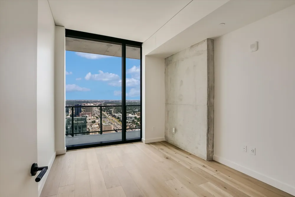 610 Davis Street #4704 Austin, TX 78701