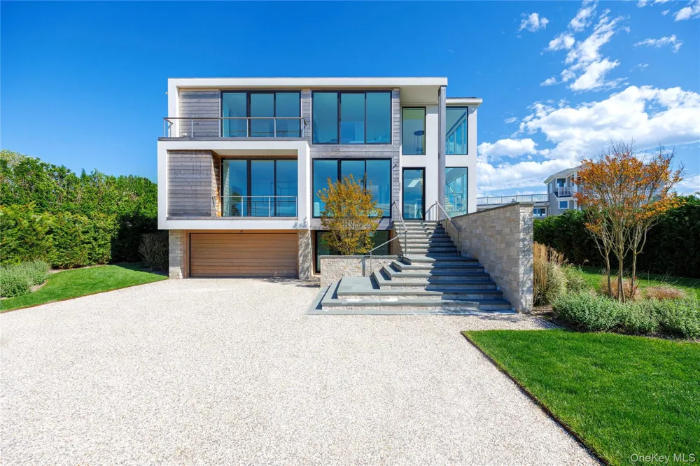 345 Dune Road Westhampton Beach, NY 11978