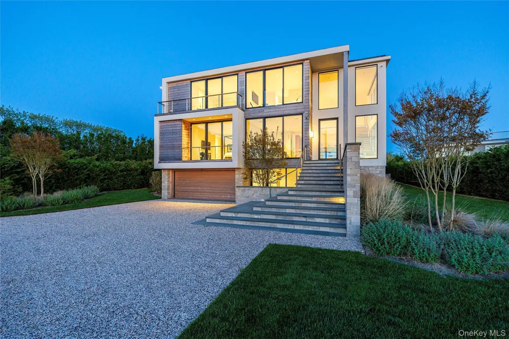 345 Dune Road Westhampton Beach, NY 11978