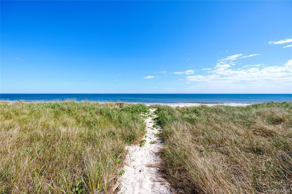 345 Dune Road Westhampton Beach, NY 11978