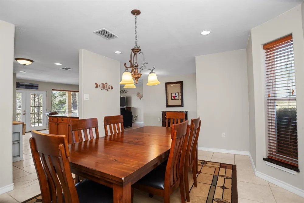 160 Lookout Point Drive Grapeland, TX 75844