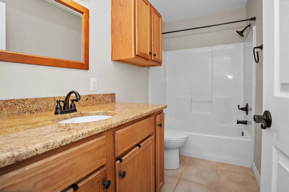 160 Lookout Point Drive Grapeland, TX 75844
