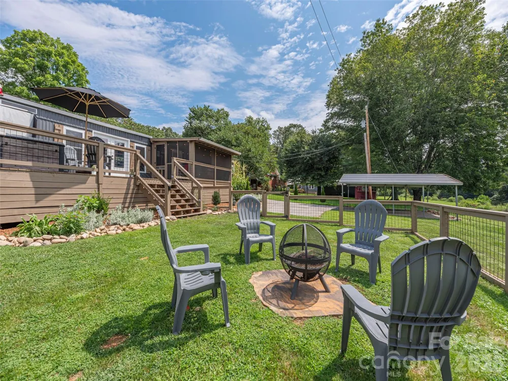 248 Max Thompson Road Canton, NC 28716