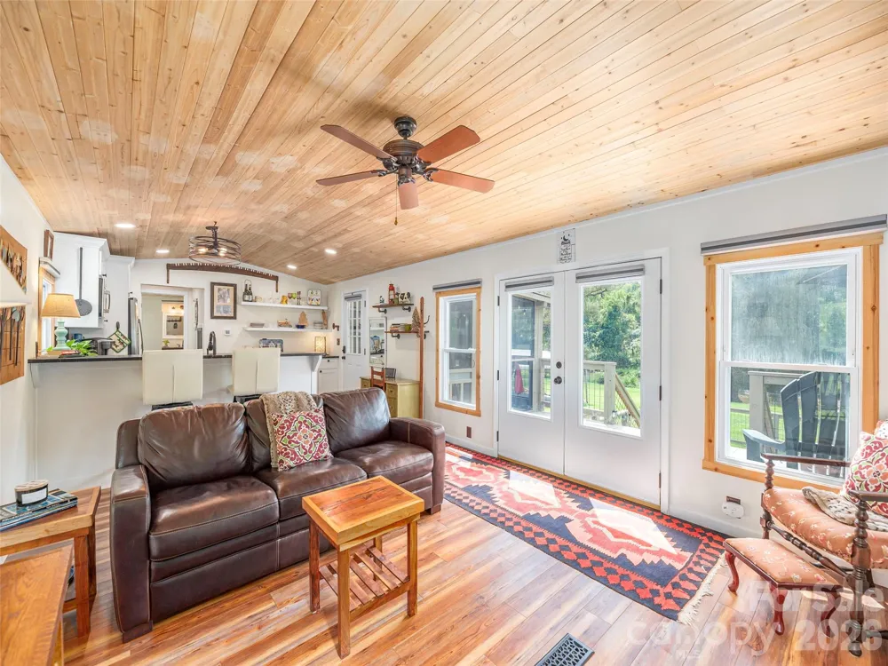 248 Max Thompson Road Canton, NC 28716