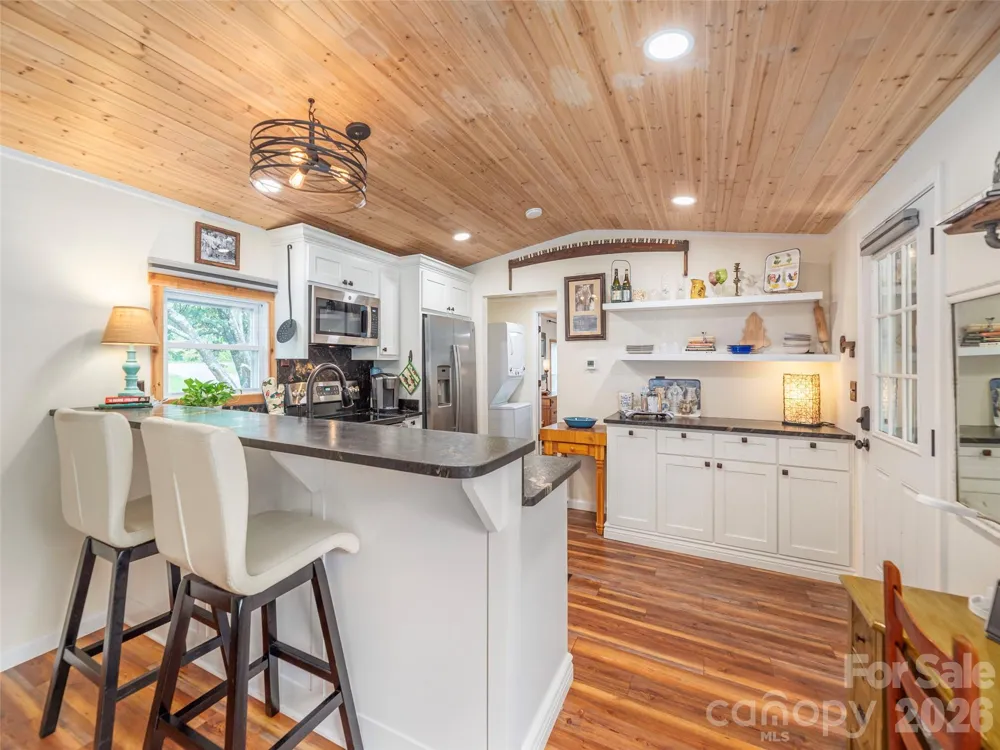 248 Max Thompson Road Canton, NC 28716