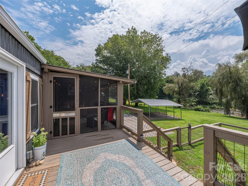 248 Max Thompson Road Canton, NC 28716