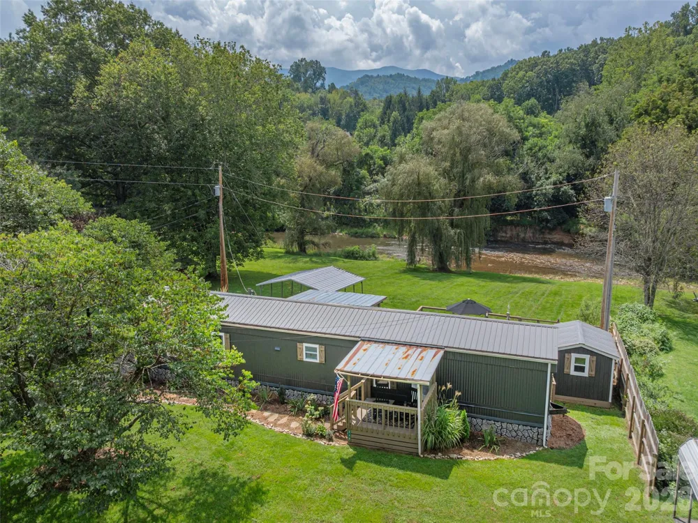 248 Max Thompson Road Canton, NC 28716