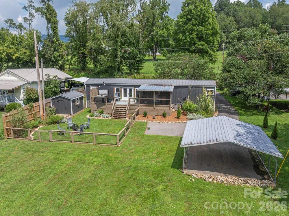 248 Max Thompson Road Canton, NC 28716