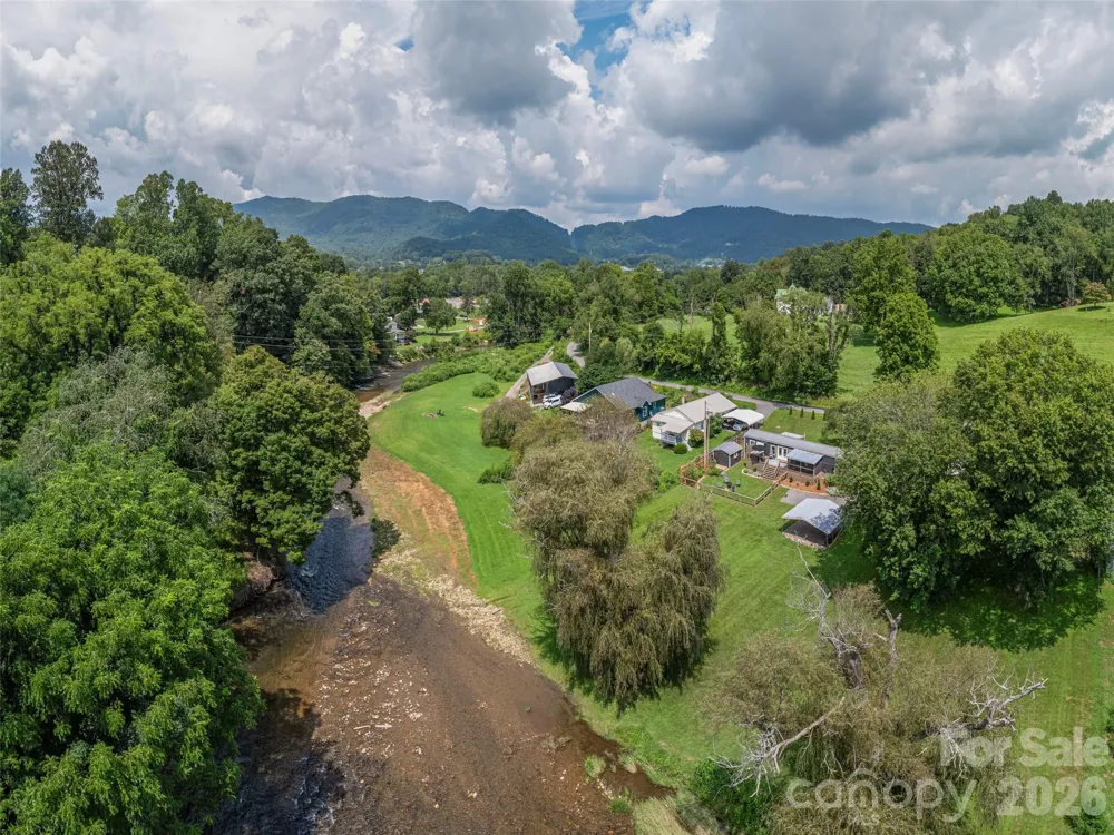 248 Max Thompson Road Canton, NC 28716