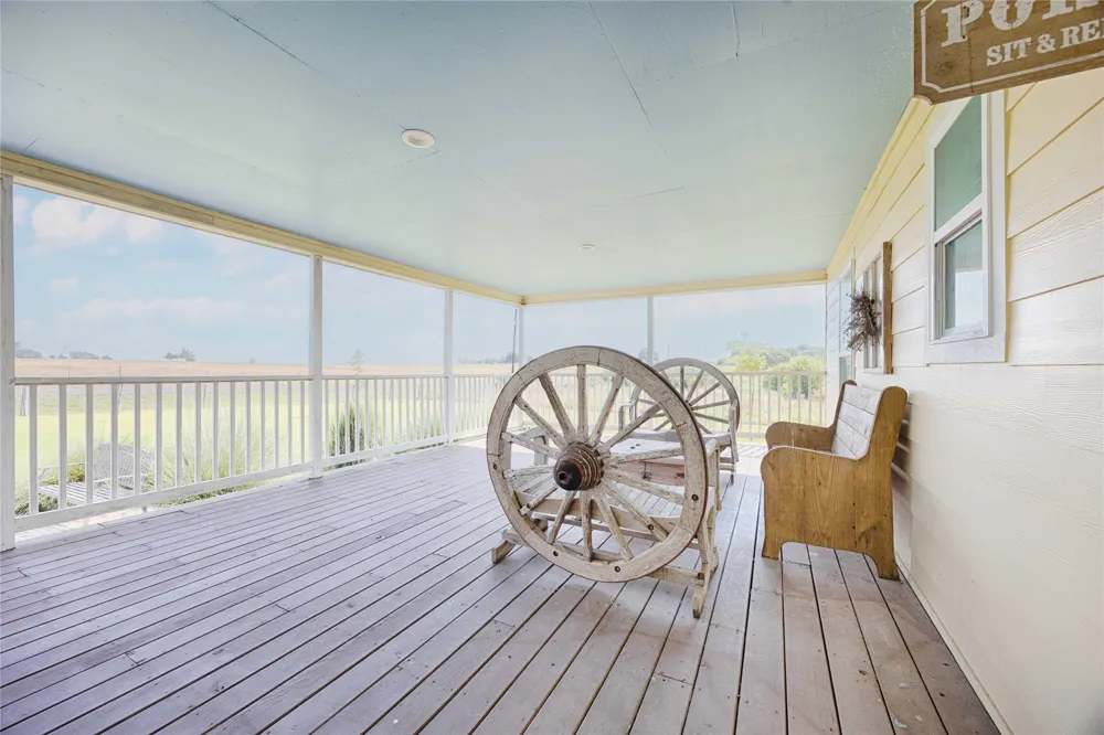 2210 FM 615 Schulenburg, TX 78956