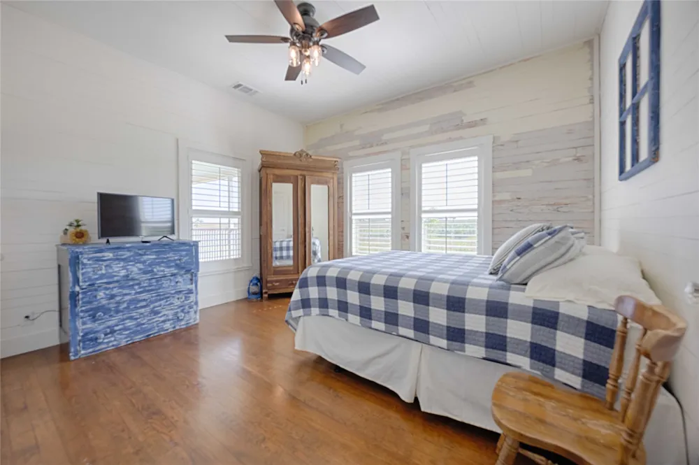 2210 FM 615 Schulenburg, TX 78956