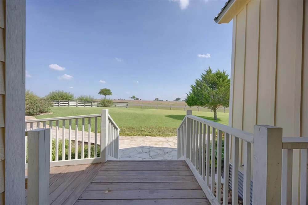 2210 Fm 615 Schulenburg, TX 78956