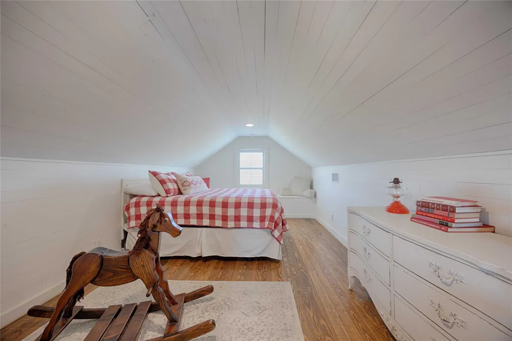 2210 Fm 615 Schulenburg, TX 78956