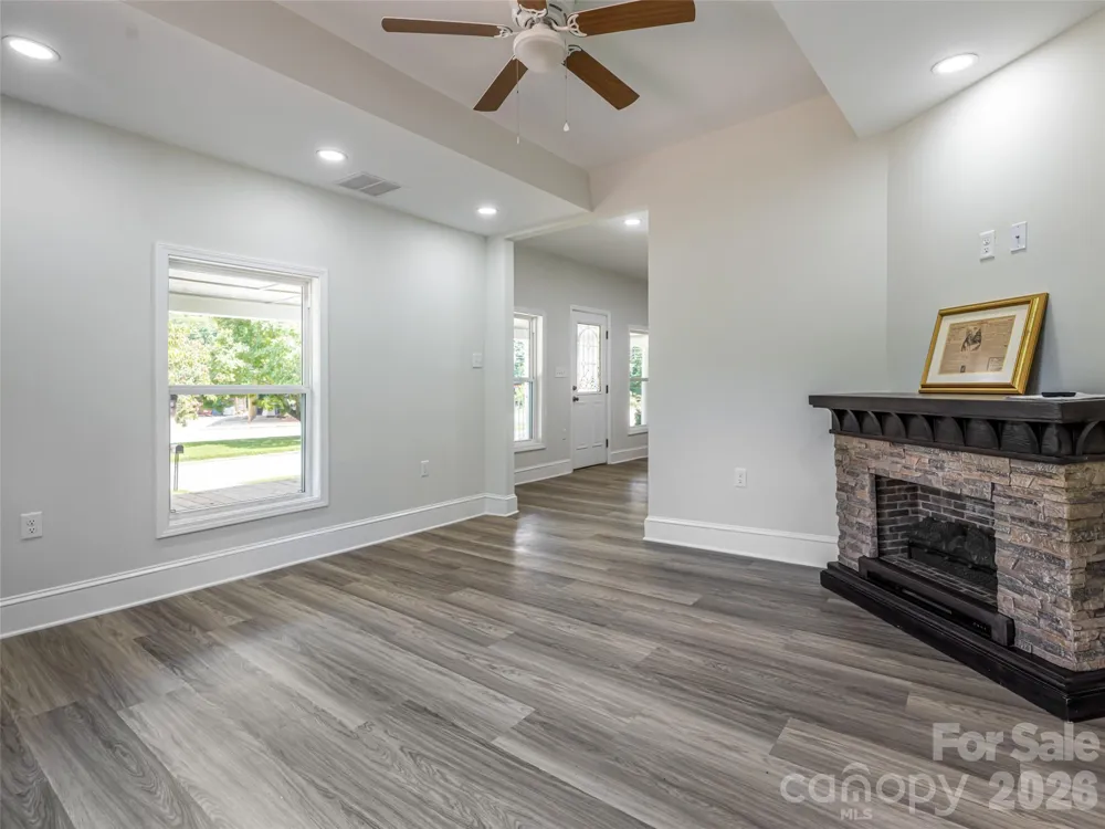 172 Reed Street Canton, NC 28716